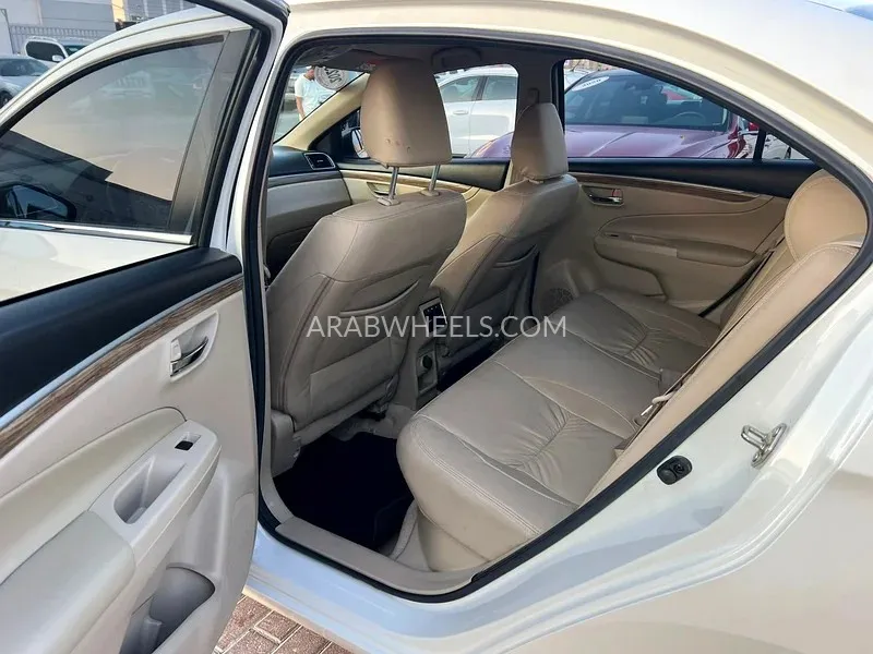 Suzuki Ciaz 2023 for Sale in Sharjah Image-12