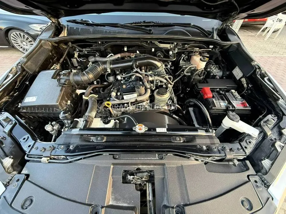 Toyota Fortuner 2022 for Sale in Sharjah Image-14