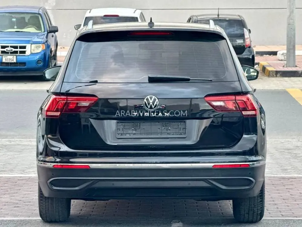 Volkswagen Tiguan 2023 for Sale in Sharjah Image-12