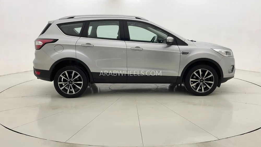 Ford Escape 2019 for Sale in Dubai Image-2
