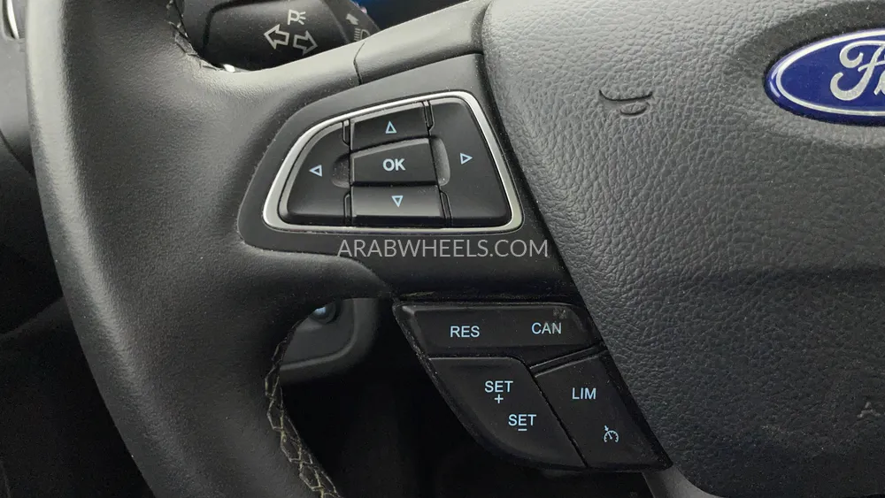 Ford Escape 2019 for Sale in Dubai Image-42