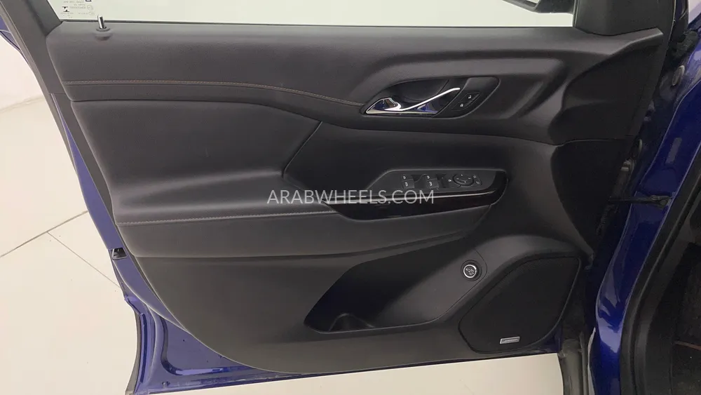 GMC Acadia 2023 for Sale in Dubai Image-19