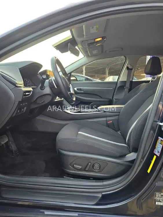 Hyundai Sonata 2022 for Sale in Ajman Image-2