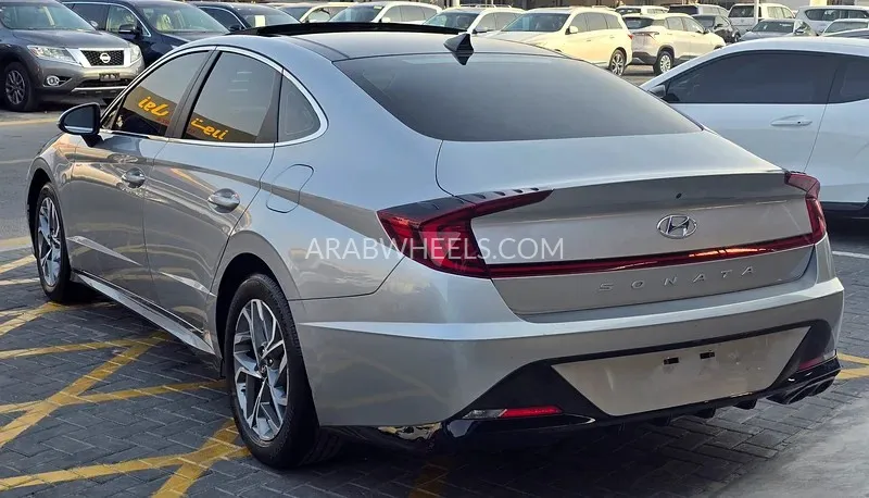 Hyundai Sonata 2020 for Sale in Ajman Image-6