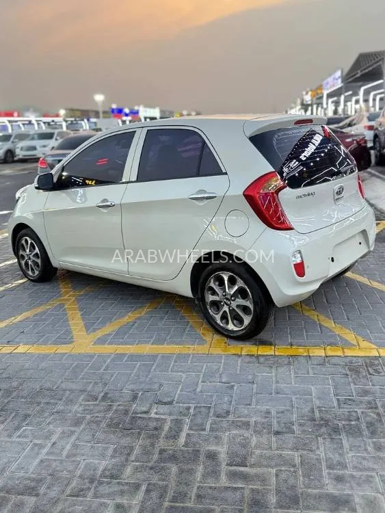 Kia Morning 2012 for Sale in Ajman Image-2
