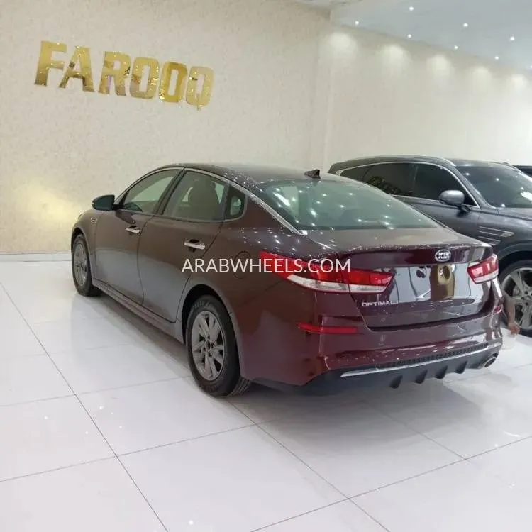 Kia Optima 2020 for Sale in Ajman Image-8