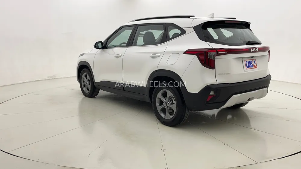 Kia Seltos 2024 for Sale in Dubai Image-5