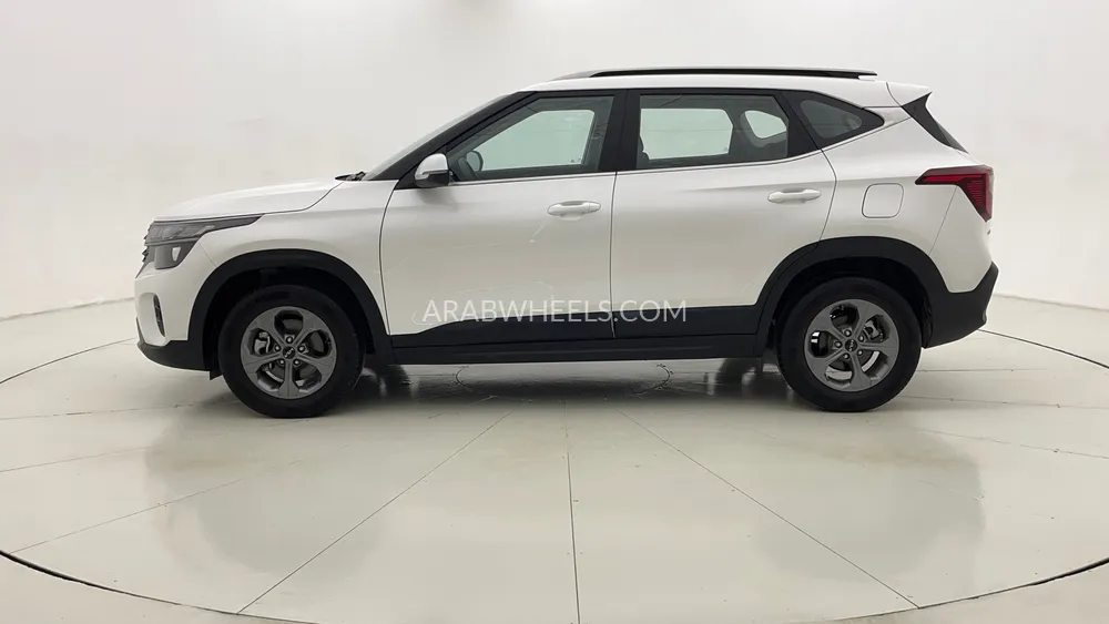 Kia Seltos 2024 for Sale in Dubai Image-6