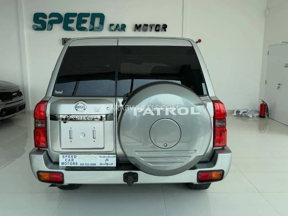 Nissan Patrol 2024 for Sale in Abu Dhabi Image-12