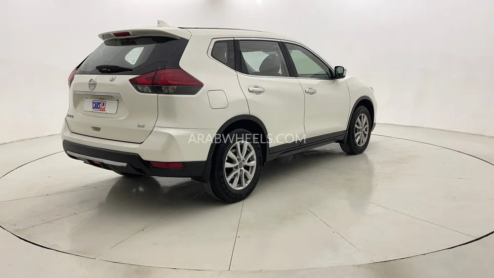 Nissan X-Trail 2022 for Sale in Dubai Image-3