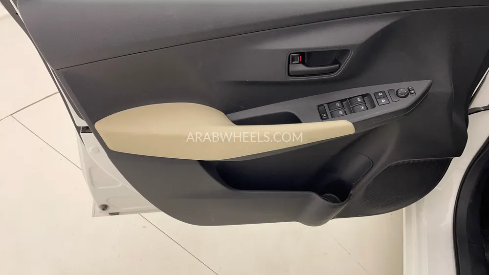 Toyota Yaris 2024 for Sale in Dubai Image-18