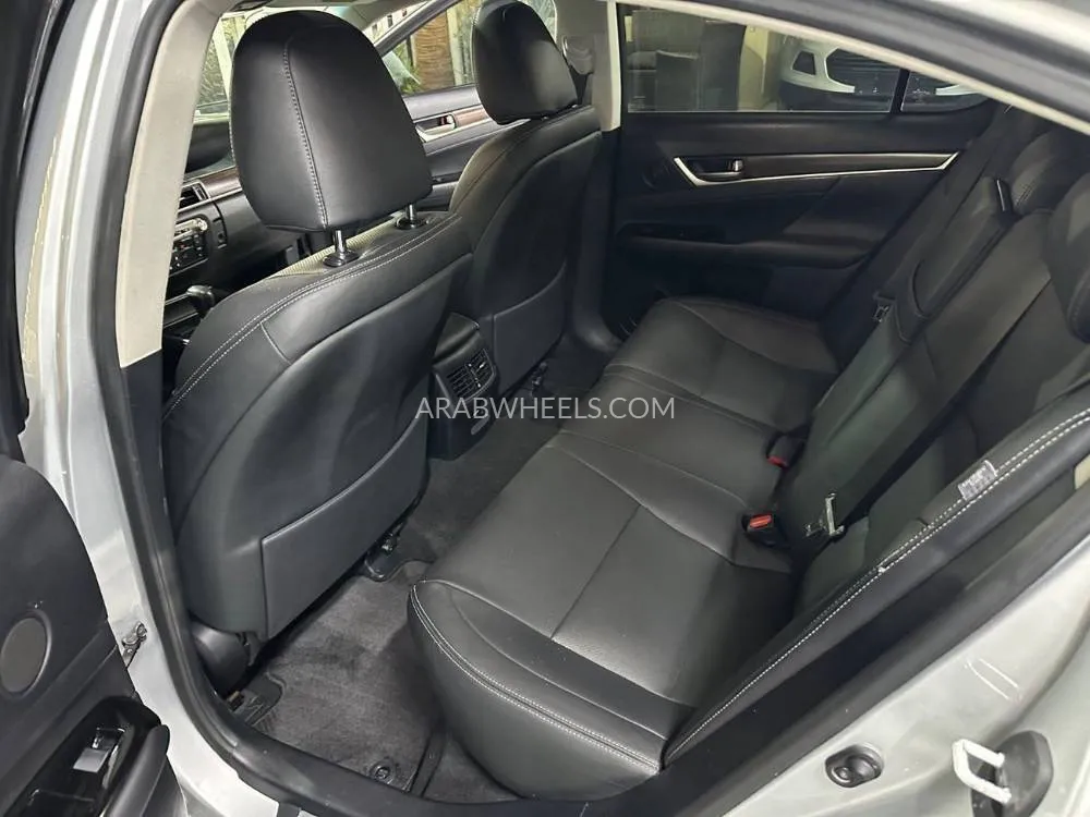 Lexus GS 2014 for Sale in Ajman Image-6