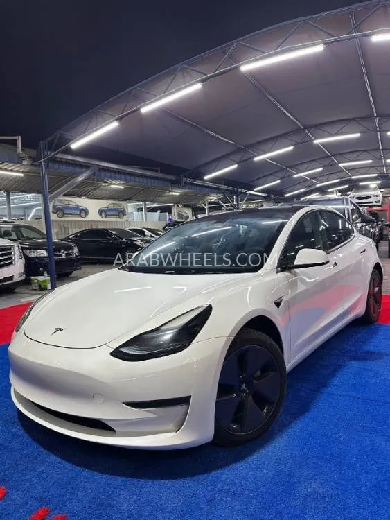 Tesla Model 3 2023 for Sale in Ajman Image-4