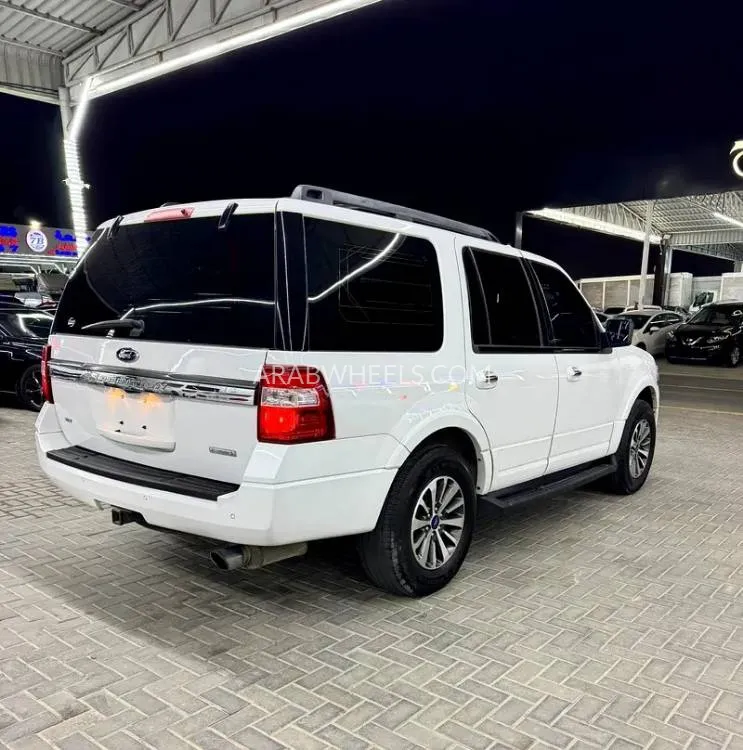 Ford Expedition 2016 for Sale in Ajman Image-4