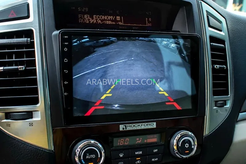 Mitsubishi Pajero 2020 for Sale in Sharjah Image-13