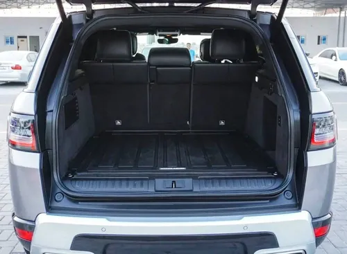 Land Rover Range Rover Sport 2.0L HSE (300 PS) 2020