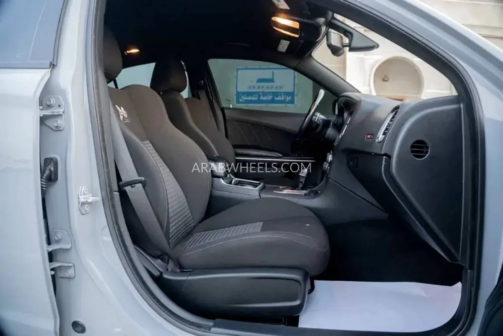 دودج تشارجر 2021 for Sale in دبي Image-11