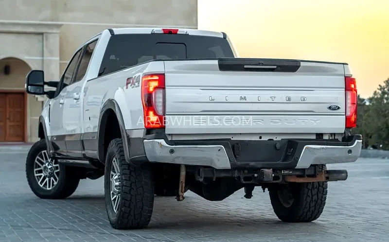 Ford Super Duty 2017 for Sale in Dubai Image-3