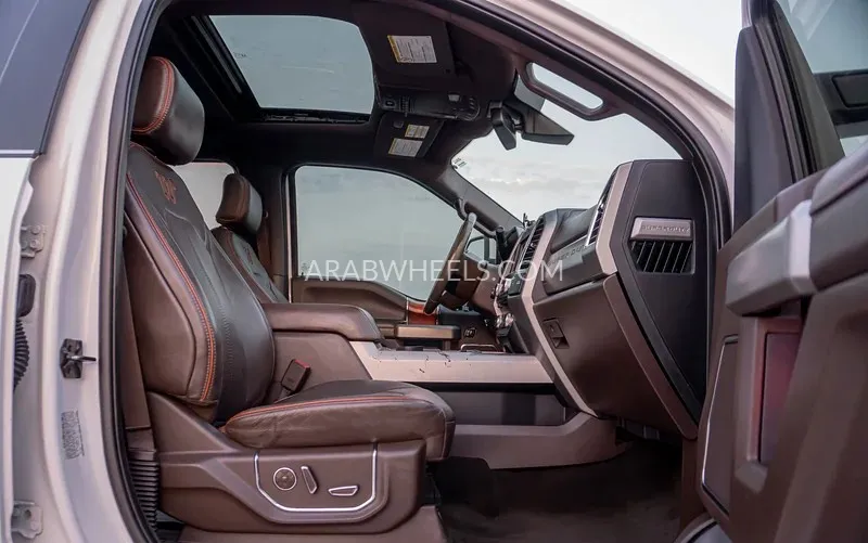 Ford Super Duty 2017 for Sale in Dubai Image-13