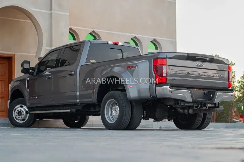 Ford Super Duty 2021 for Sale in Dubai Image-16