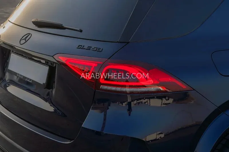 Mercedes Benz GLE Class 2020 for Sale in Dubai Image-5