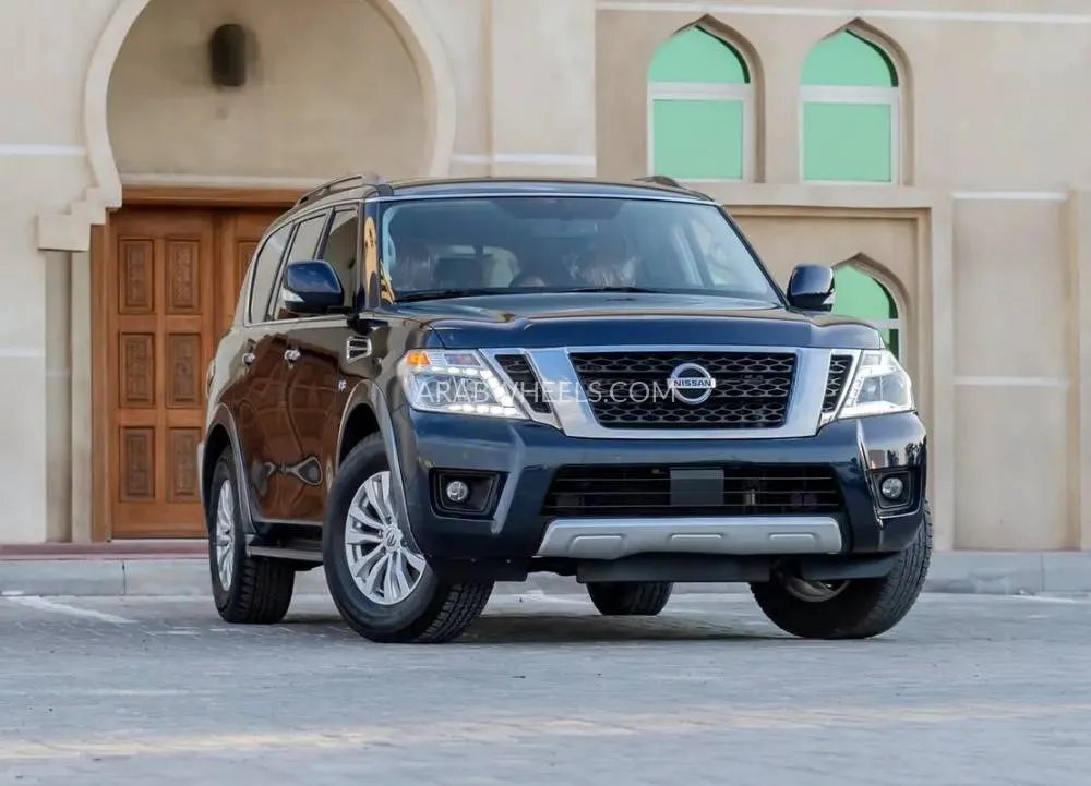 Nissan Armada 2018 for Sale in Dubai Image-11