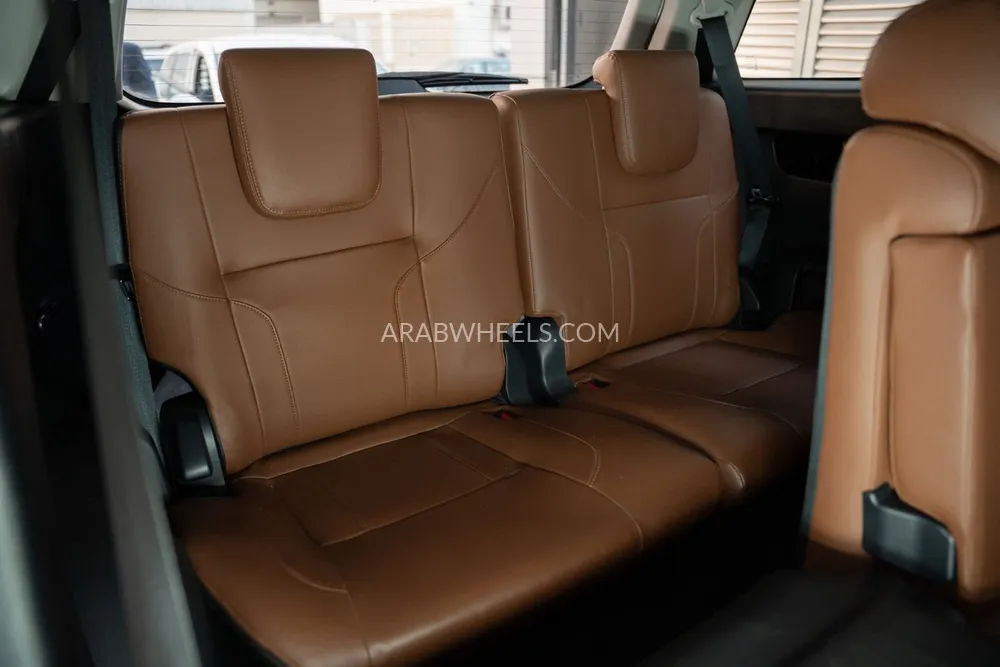 Toyota Fortuner 2022 for Sale in Dubai Image-6
