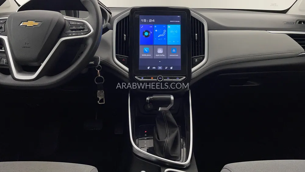 Chevrolet Captiva 2024 for Sale in Dubai Image-14