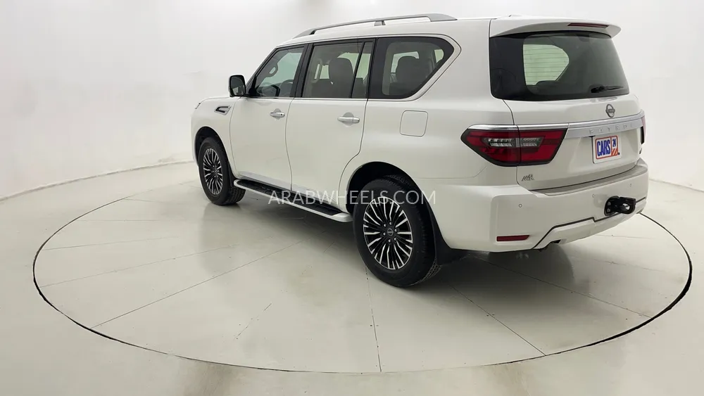 Nissan Patrol 2024 for Sale in Dubai Image-5