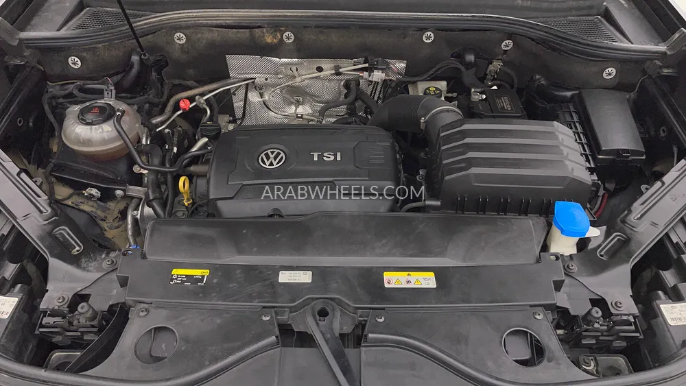 Volkswagen Teramont 2023 for Sale in Dubai Image-9