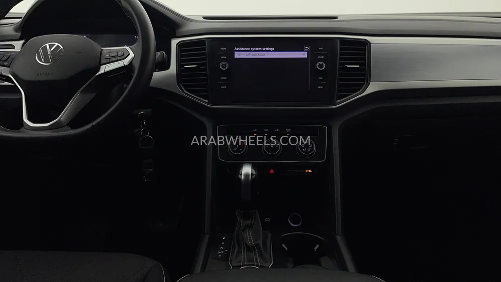 Volkswagen Teramont 2023 for Sale in Dubai Image-14