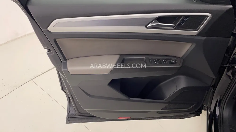 Volkswagen Teramont 2023 for Sale in Dubai Image-19