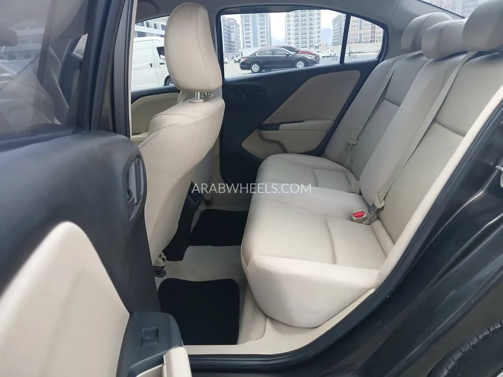 Honda City 2016 for Sale in Dubai Image-26
