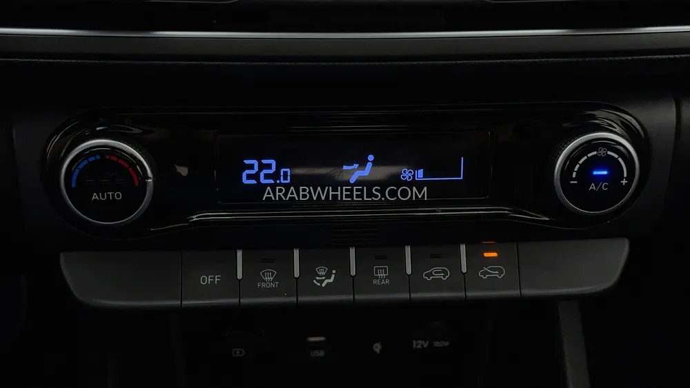 Hyundai Kona 2022 for Sale in Dubai Image-47