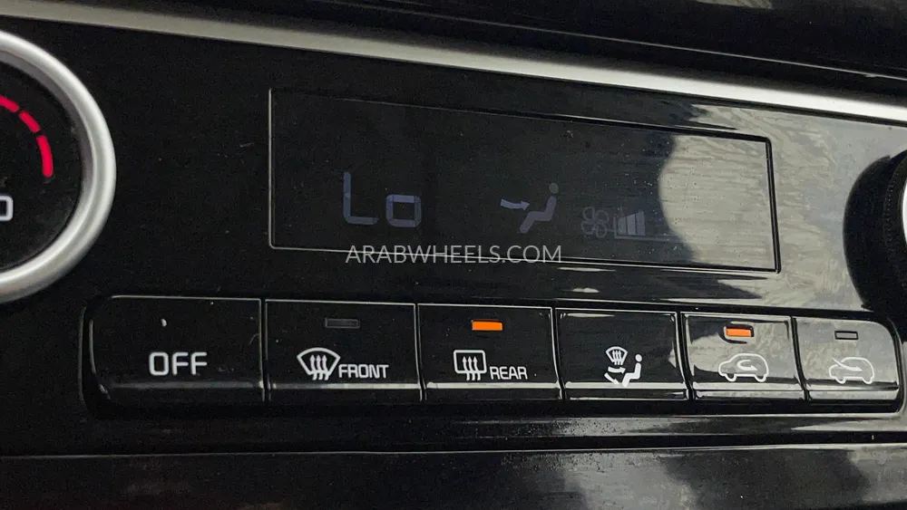 Kia Seltos 2024 for Sale in Dubai Image-37