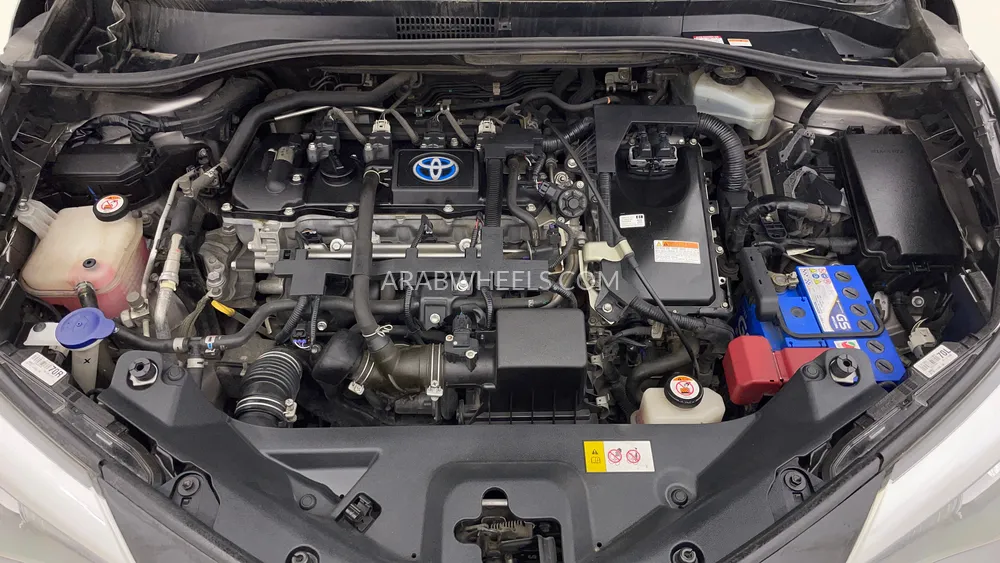 Toyota C-HR 2020 for Sale in Dubai Image-9