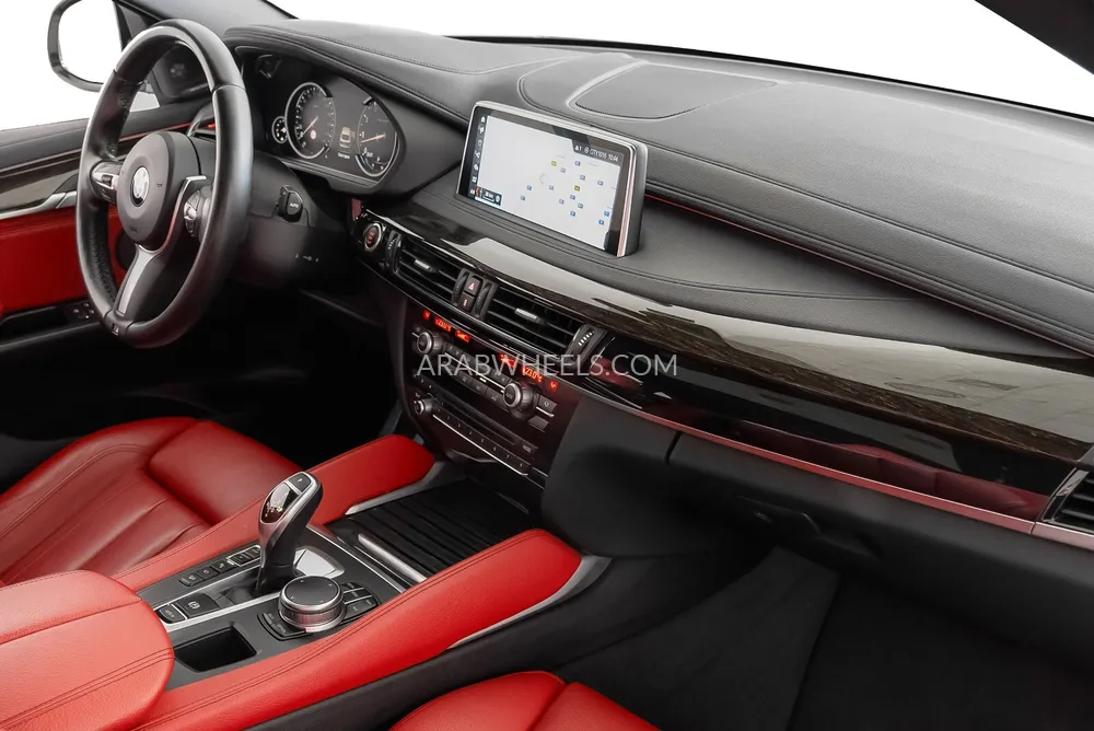 BMW X6 2019 for Sale in Dubai Image-12