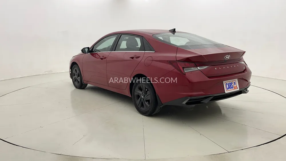 Hyundai Elantra 2022 for Sale in Dubai Image-5