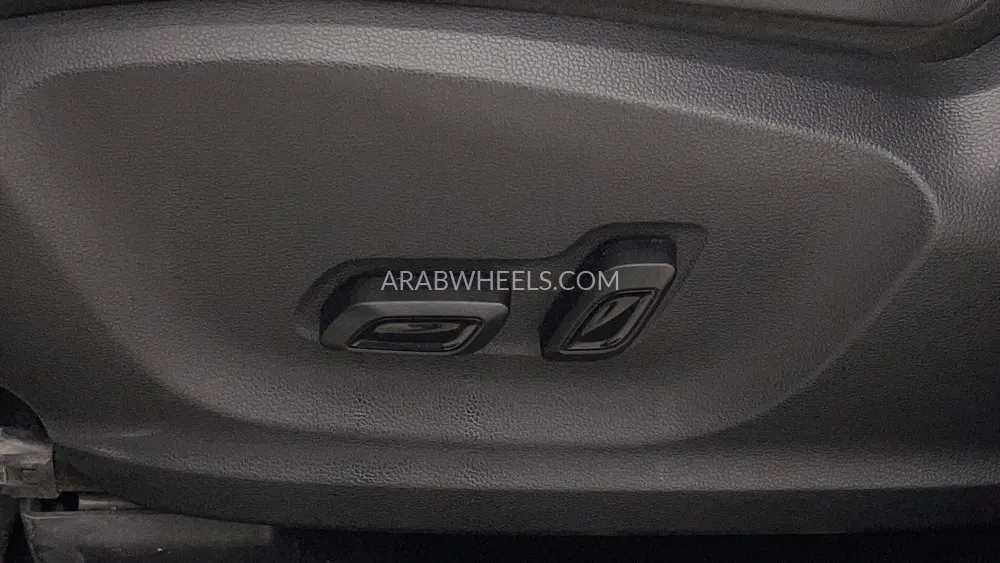 MG ZS 2022 for Sale in Dubai Image-24