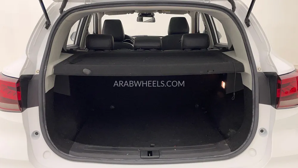 MG ZS 2022 for Sale in Dubai Image-30