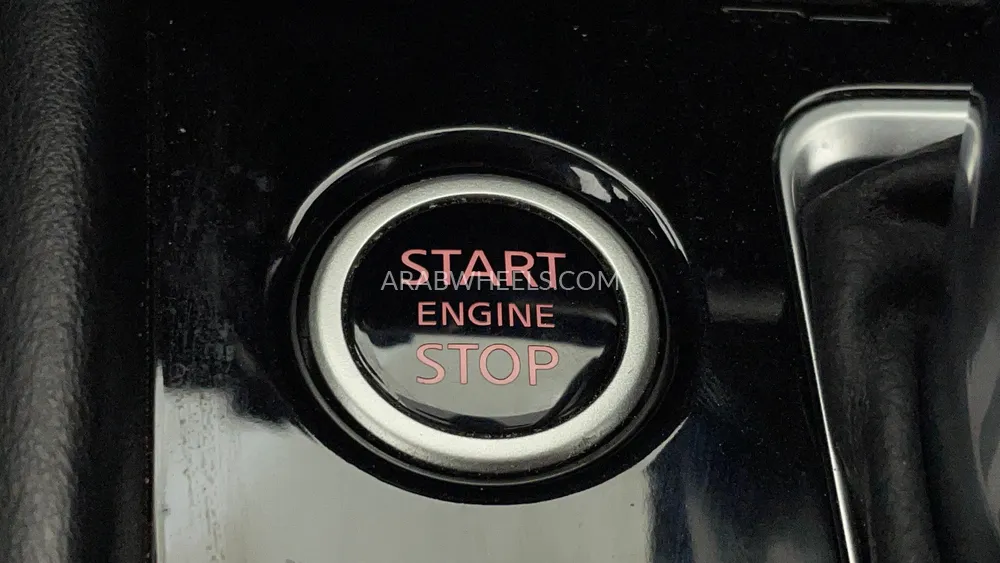 Nissan Kicks 2023 for Sale in Dubai Image-23