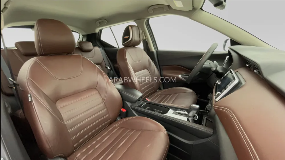 Nissan Kicks 2023 for Sale in Dubai Image-26