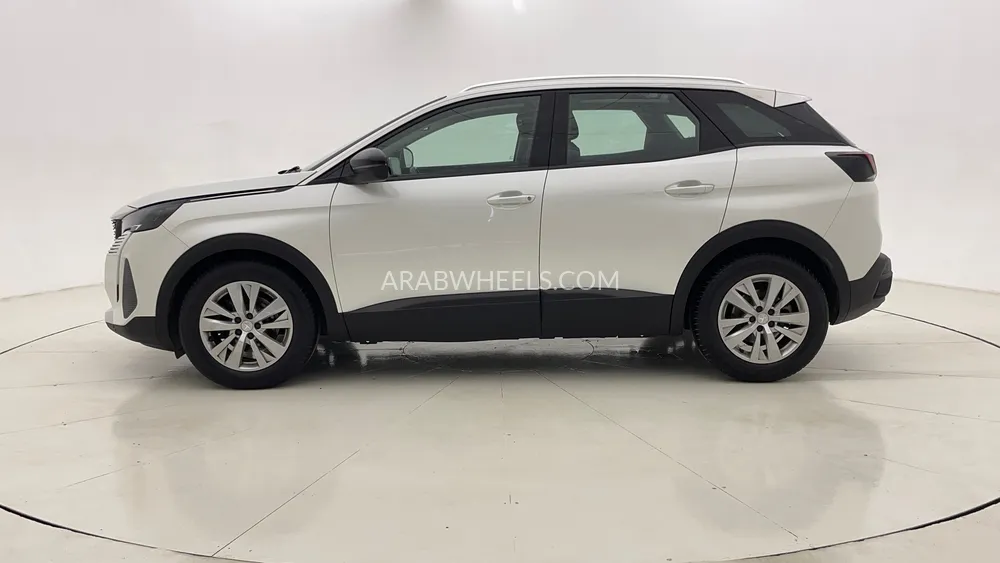 Peugeot 3008 2023 for Sale in Dubai Image-6