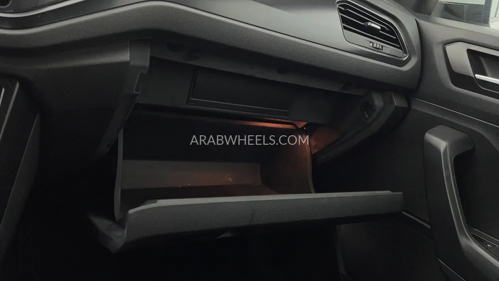 Volkswagen T Roc 2021 for Sale in Dubai Image-29