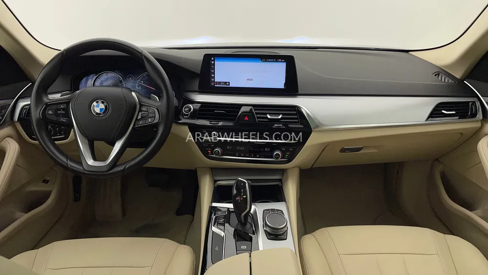 BMW 5 series 2018 for Sale in Dubai Image-12