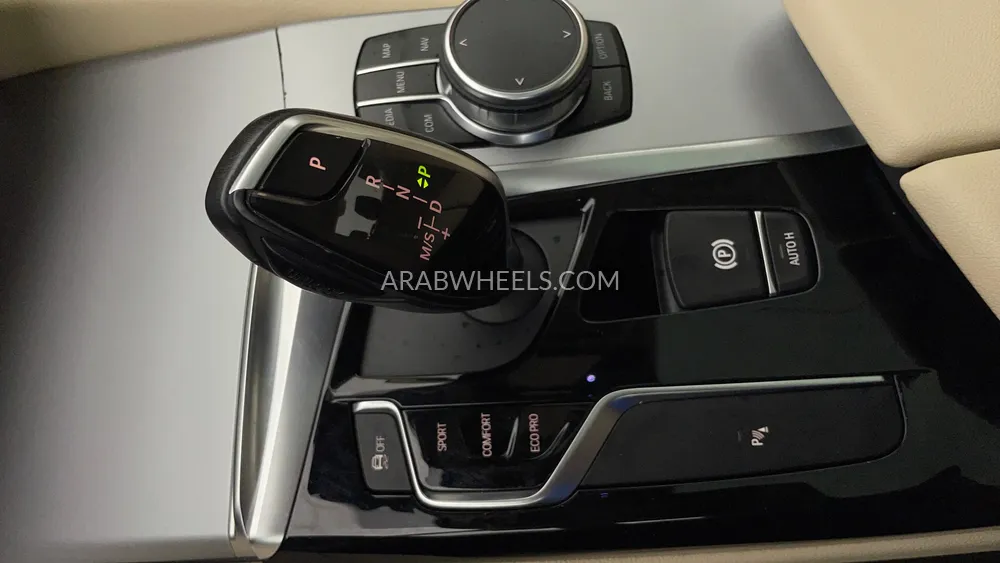 BMW 5 series 2018 for Sale in Dubai Image-18