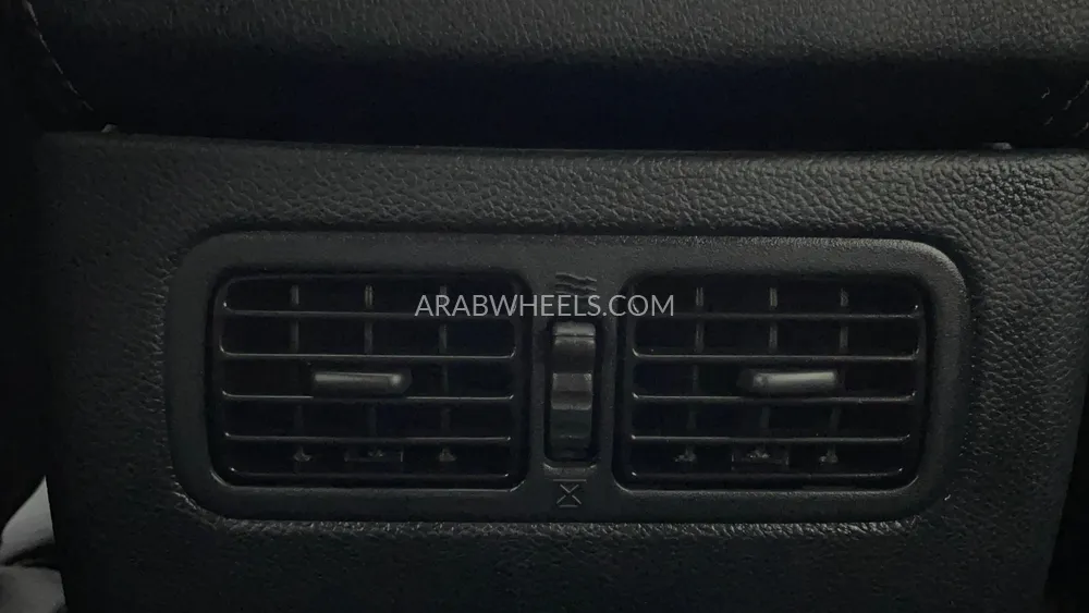 Infiniti QX70 2018 for Sale in Dubai Image-27