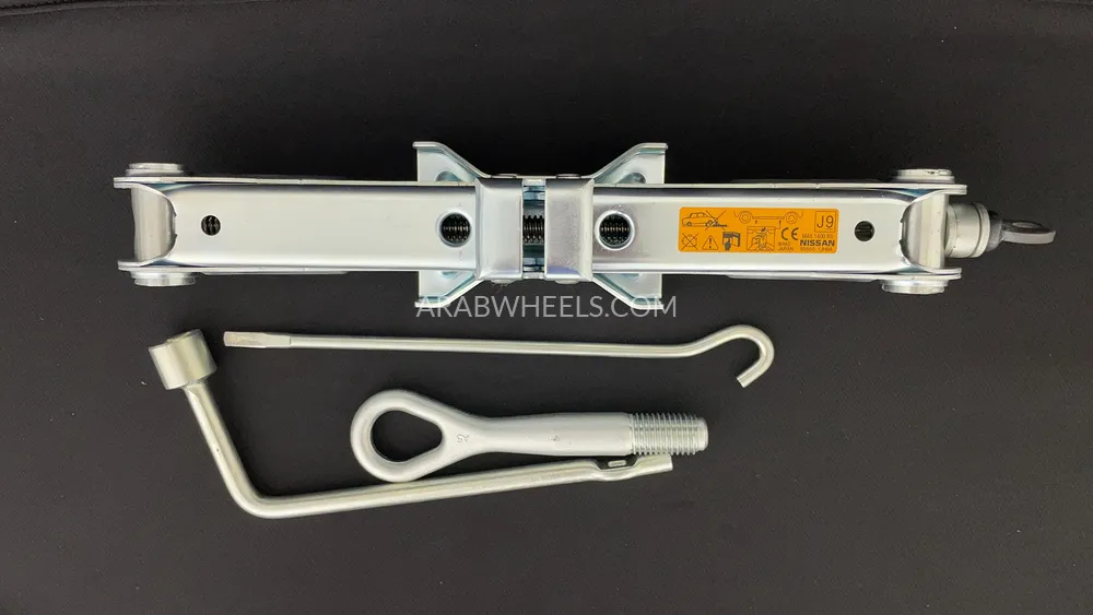 Infiniti QX70 2018 for Sale in Dubai Image-34