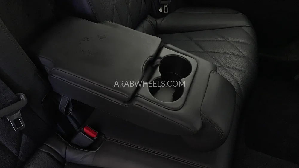 Infiniti QX70 2018 for Sale in Dubai Image-41