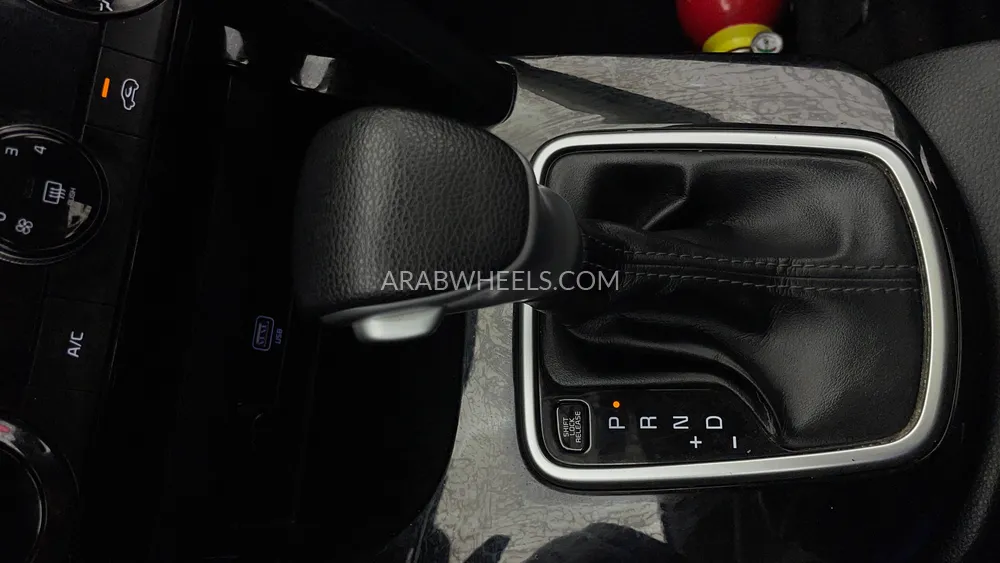 كيا سيلتوس 2023 for Sale in دبي Image-18